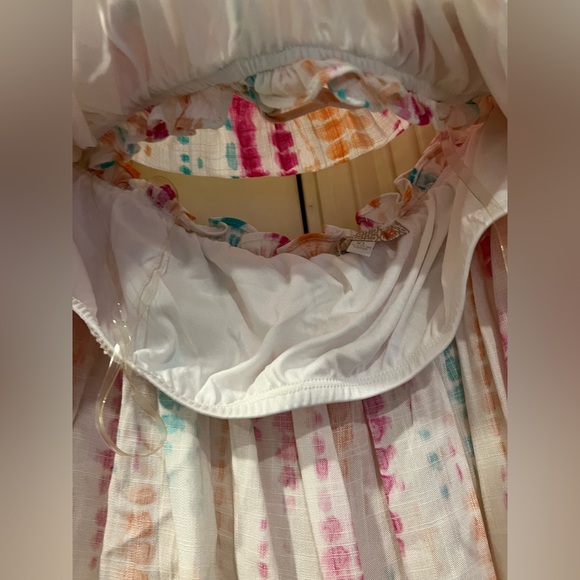 GB Ruffle Tie Dye Hippie Crop Top Size XLarge - built in bandeau with tassels - Picture 5 of 8